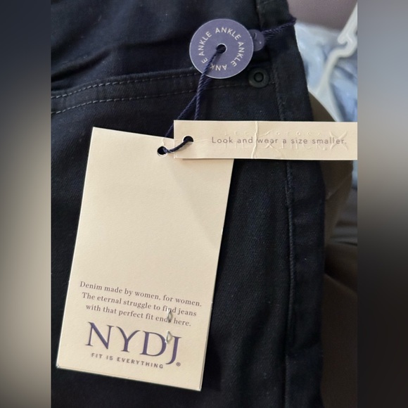 NWT: NYDJ’s Black MID RISE Straight Ankle Button Down Fly, 5Pockets Dressy Pants - Picture 6 of 16